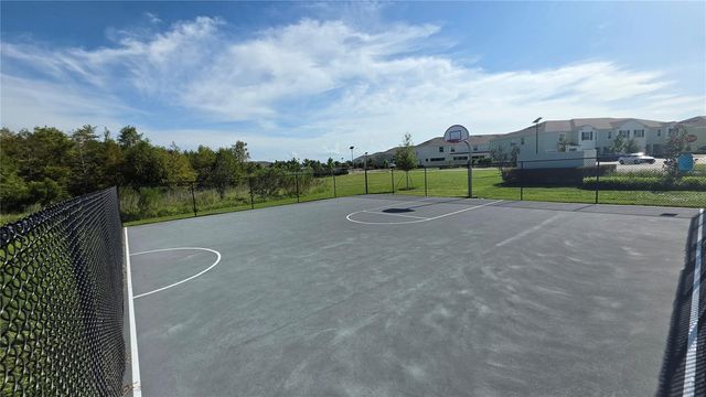 17588 SPANISH OAK LOOP, Land O Lakes, FL 34638