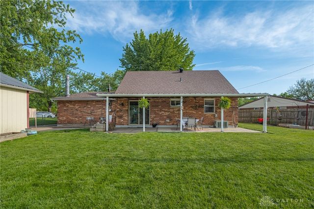 7718 Redbank Lane, Huber Heights, OH 45424