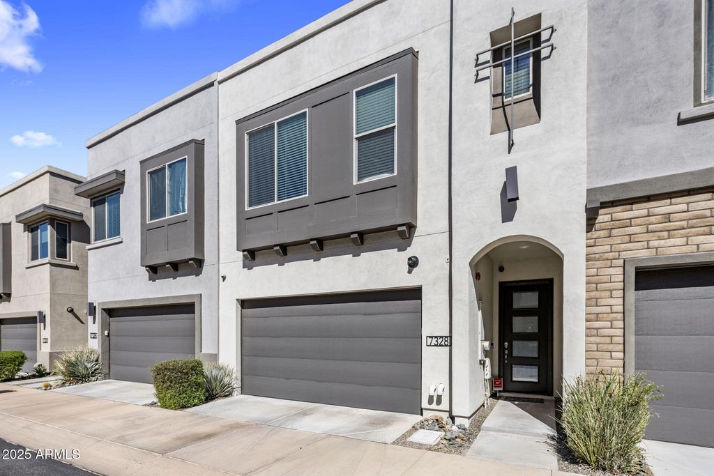 7328 E VISTA BONITA Drive, Scottsdale, AZ 85255