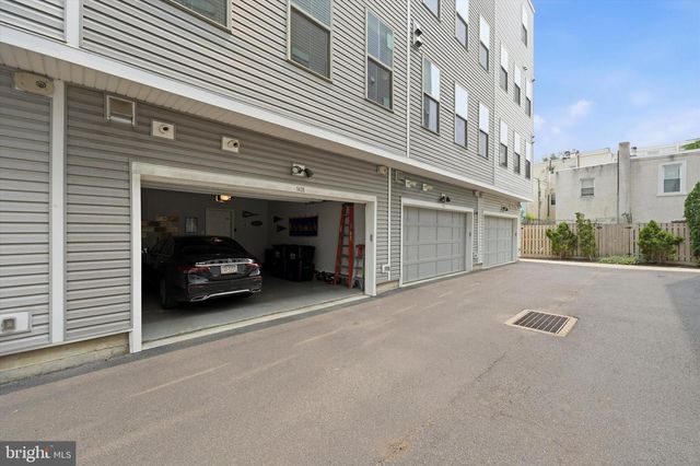 1428 S LEITHGOW TER, Philadelphia, PA 19147