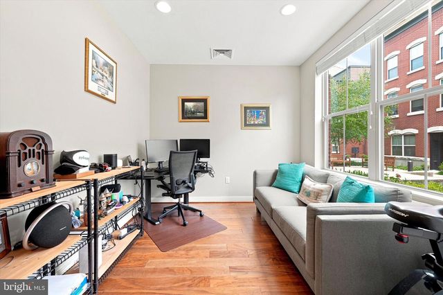 1428 S LEITHGOW TER, Philadelphia, PA 19147