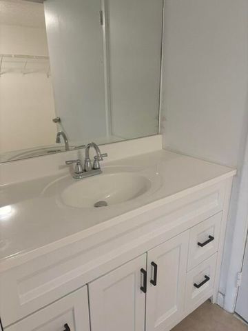 9144 W Atlantic Boulevard 817, Coral Springs, FL 33071
