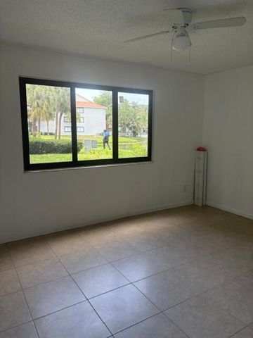 9144 W Atlantic Boulevard 817, Coral Springs, FL 33071