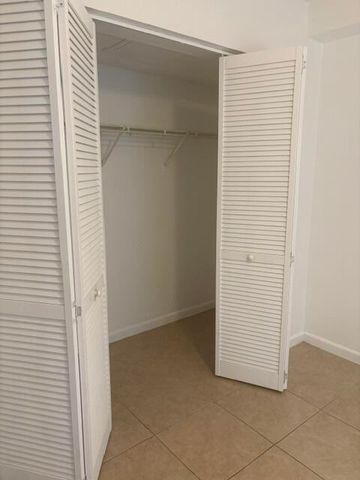 9144 W Atlantic Boulevard 817, Coral Springs, FL 33071