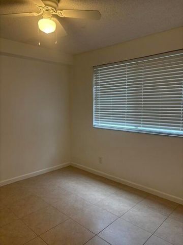 9144 W Atlantic Boulevard 817, Coral Springs, FL 33071