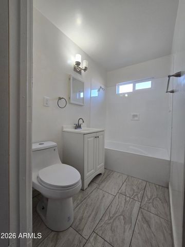 5032 S 35TH Drive, Phoenix, AZ 85041