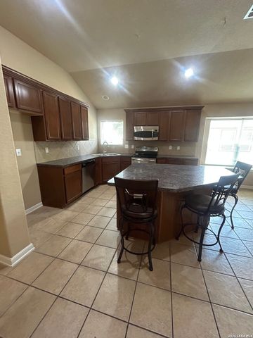8311 White Mulberry, San Antonio, TX 78254