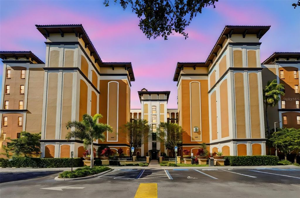 12544 FLORIDAYS RESORT DRIVE 312B, Orlando, FL 32821