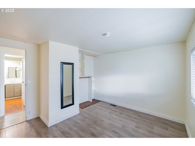 17640 Sw DECLARATION Way, Beaverton, OR 97006