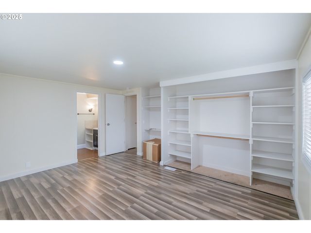 17640 Sw DECLARATION Way, Beaverton, OR 97006