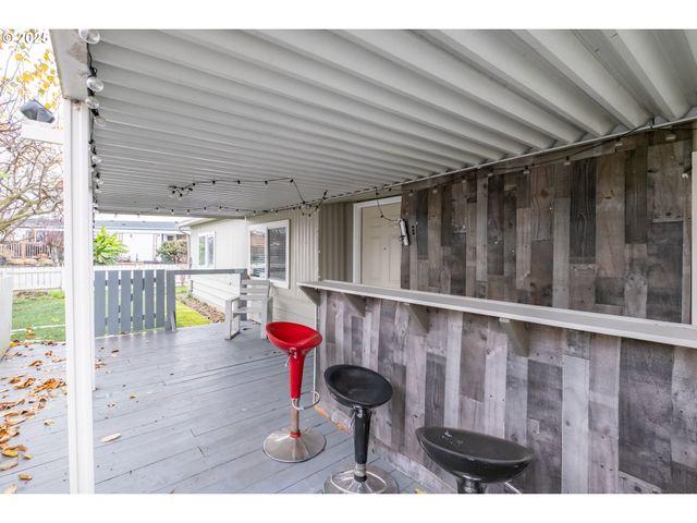 17640 Sw DECLARATION Way, Beaverton, OR 97006