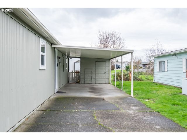 17640 Sw DECLARATION Way, Beaverton, OR 97006