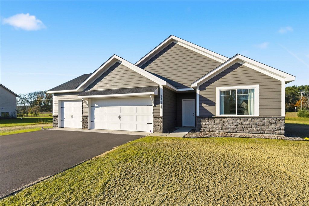 24578 140th Street NW, Zimmerman, MN 55398