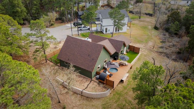 122 Mokolii CT, Bastrop, TX 78602