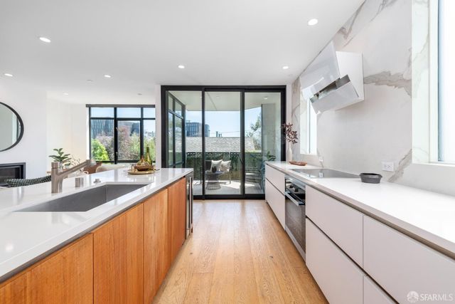 131 Missouri Street 301, San Francisco, CA 94107