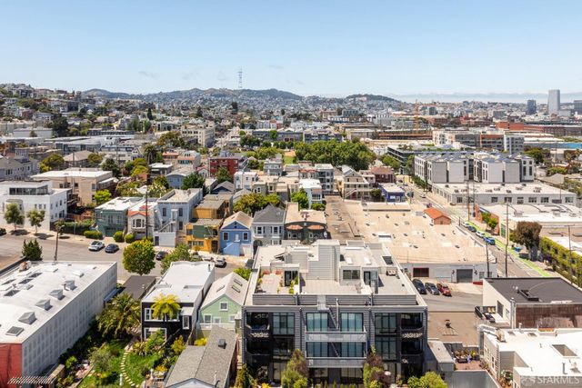 131 Missouri Street 301, San Francisco, CA 94107