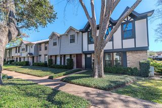 10010 Knoboak Drive 33, Houston, TX 77080