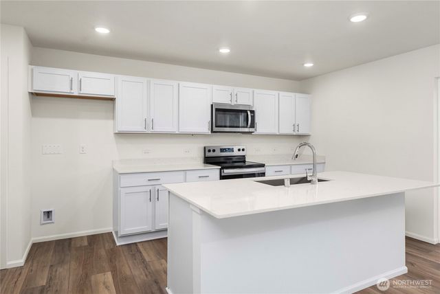 655 Salzer Creek Drive, Centralia, WA 98531