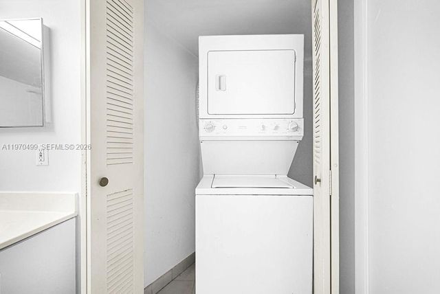 3300 NE 191st St LP03, Aventura, FL 33180