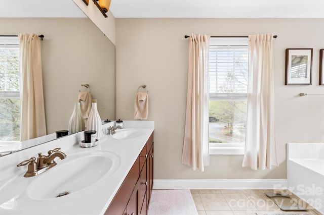 11102 Harbert Road, Huntersville, NC 28078