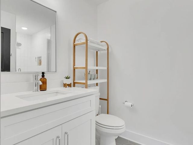 102 Duke St Apt 33, Nashville, TN 37207