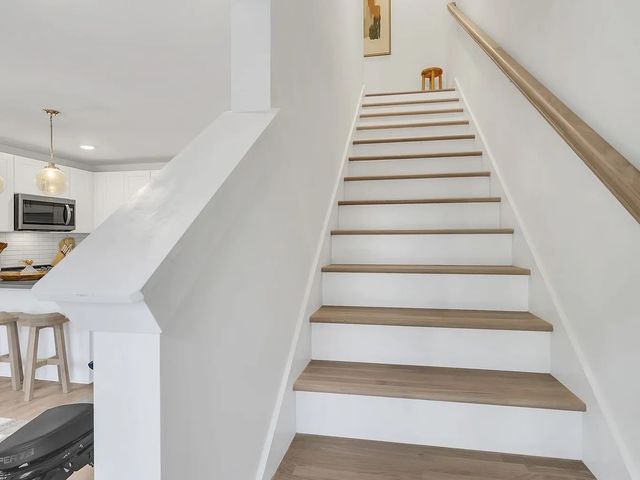 102 Duke St Apt 33, Nashville, TN 37207