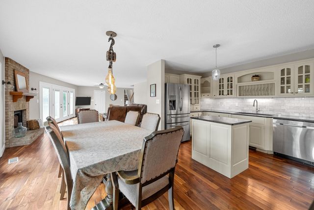 1176 Seven Mile Ferry Rd, N, Clarksville, TN 37040