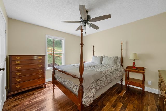 1176 Seven Mile Ferry Rd, N, Clarksville, TN 37040