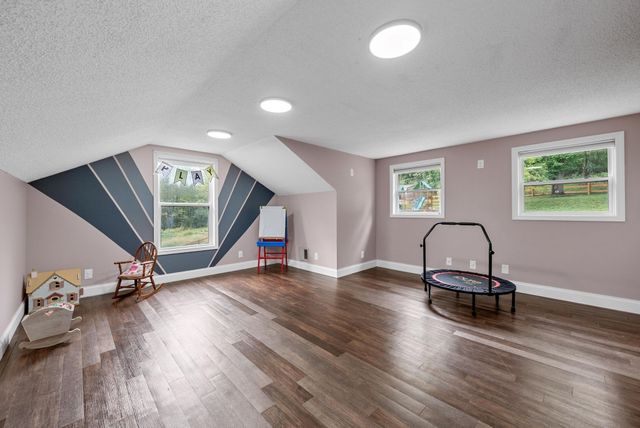 1176 Seven Mile Ferry Rd, N, Clarksville, TN 37040