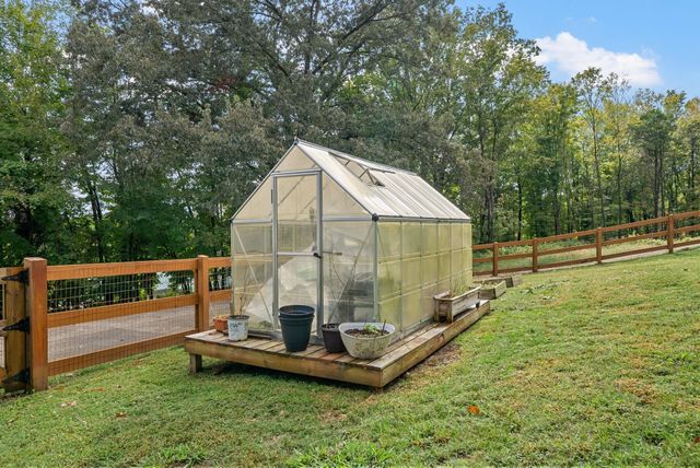 1176 Seven Mile Ferry Rd, N, Clarksville, TN 37040