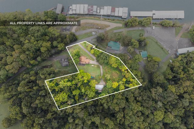 1176 Seven Mile Ferry Rd, N, Clarksville, TN 37040