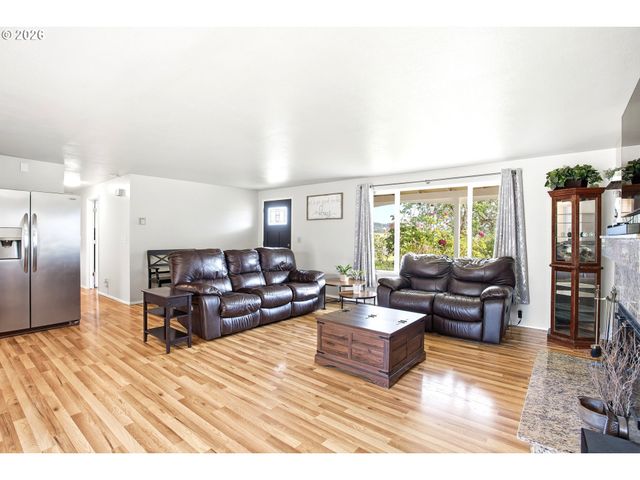 88231 RICHMOND St, Eugene, OR 97402