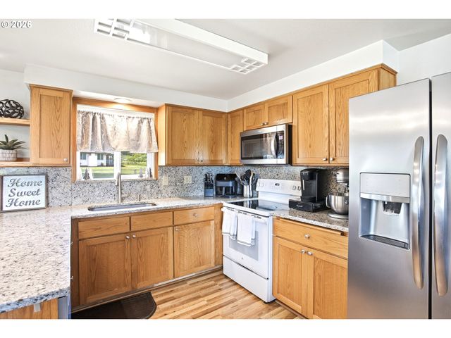 88231 RICHMOND St, Eugene, OR 97402