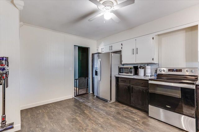 1005 N 1st Ave, Mulvane, KS 67110