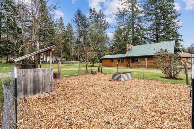 26023 SE 166th Street, Issaquah, WA 98027