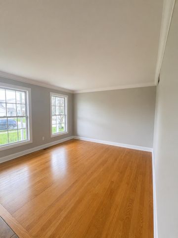12465 Shelby Place, Crown Point, IN 46307