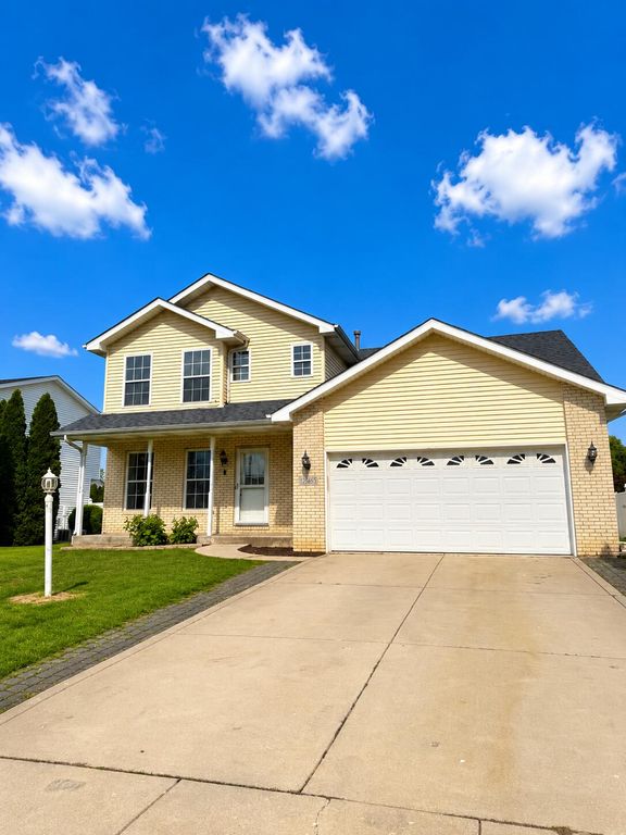 12465 Shelby Place, Crown Point, IN 46307