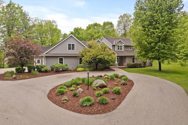 2490 S River ROAD, West Bend, WI 53095