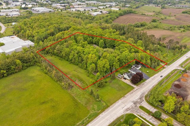 2490 S River ROAD, West Bend, WI 53095