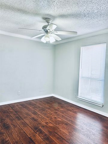 3022 Forest Lane 319, Dallas, TX 75234
