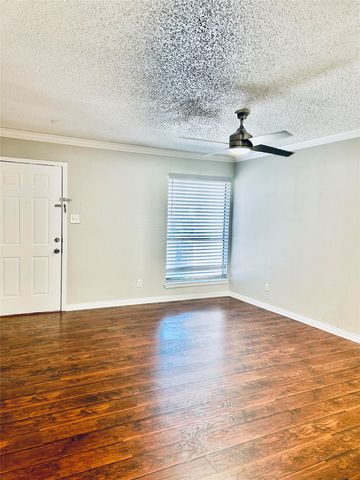 3022 Forest Lane 319, Dallas, TX 75234