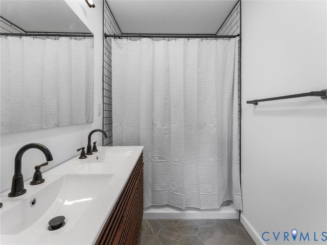 3216 Stratford Rd, Richmond, VA 23225