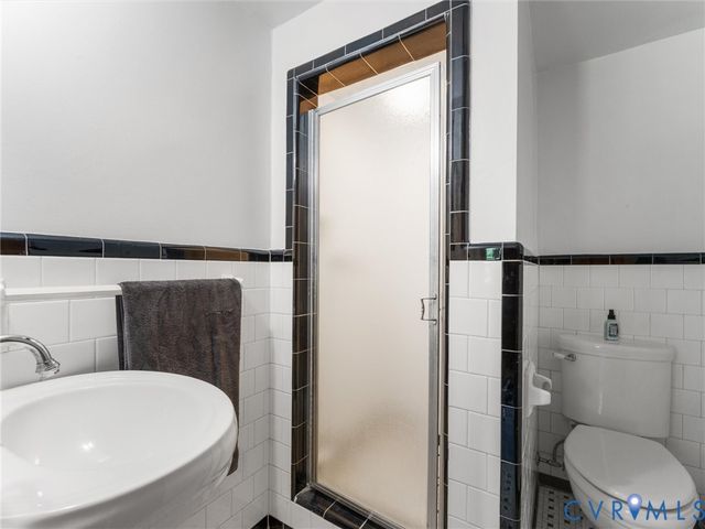 3216 Stratford Rd, Richmond, VA 23225