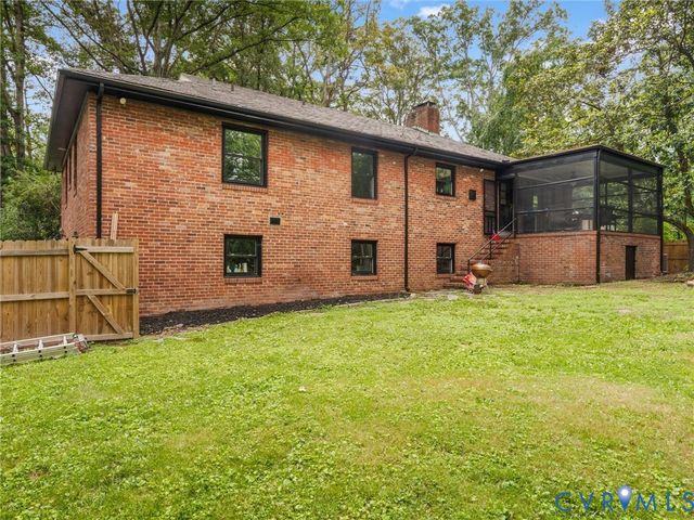 3216 Stratford Rd, Richmond, VA 23225