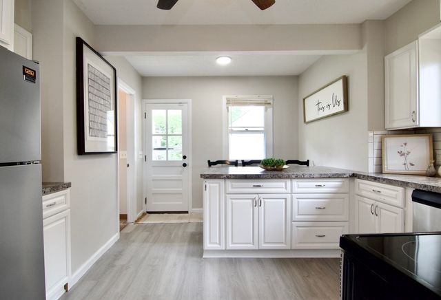 25 Webber St, Springfield, MA 01108