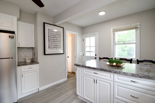 25 Webber St, Springfield, MA 01108