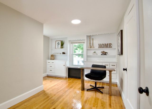 25 Webber St, Springfield, MA 01108