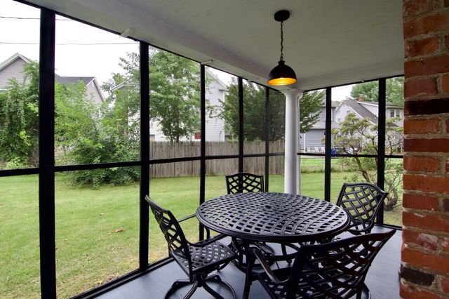 25 Webber St, Springfield, MA 01108