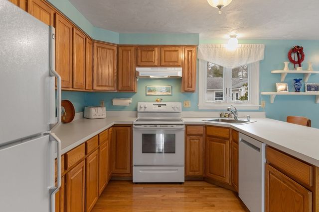 37 Ansel Howland Road, Barnstable, MA 02632