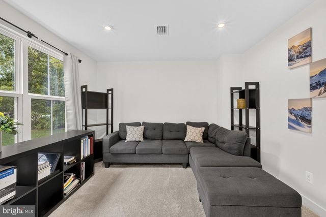 1904 BELLAC WAY, Newark, DE 19702